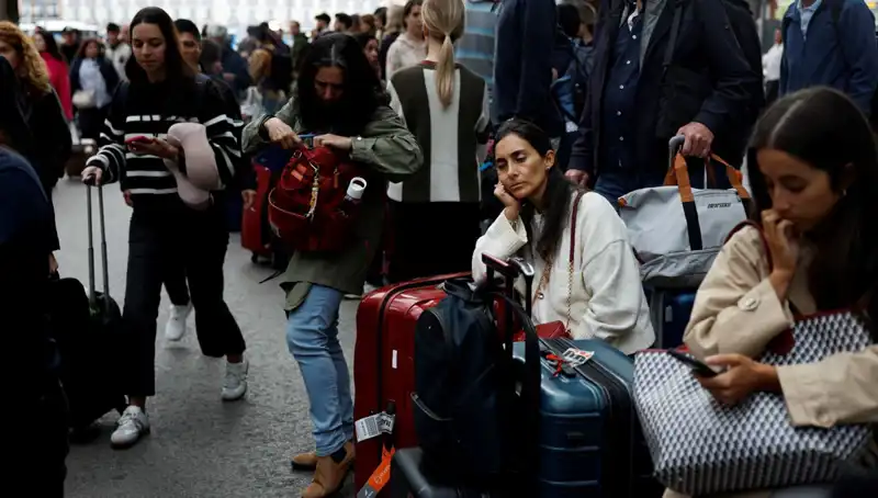 İspanya'da Kablo Hırsızlığı Tren Seferlerini Durma Noktasına Getirdi